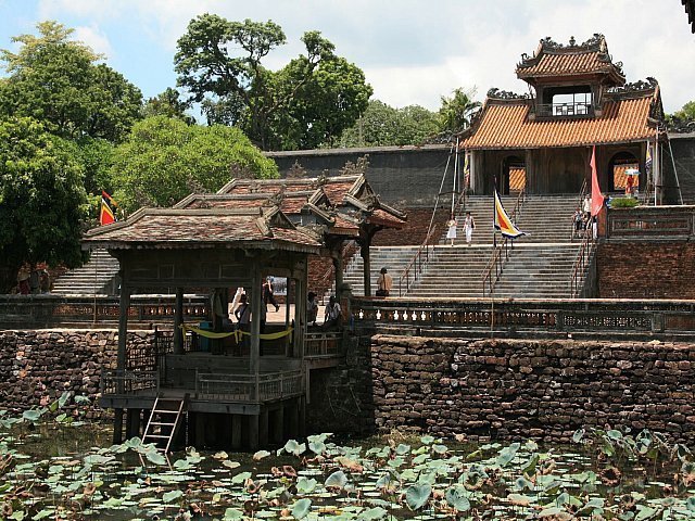 Vietnam Travel 125